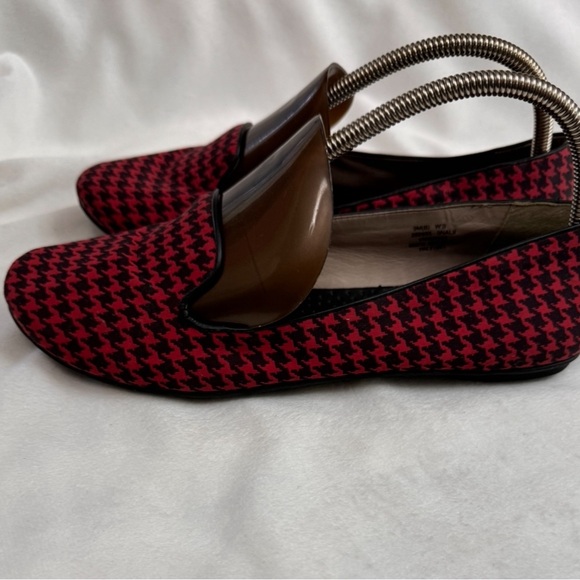 L.L. Bean Houndstooth Flat Shoes  9 - Picture 5 of 11